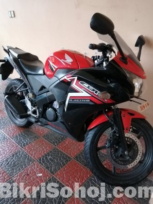 Honda CBR 150R